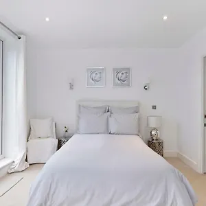 Guest house Tower Bridge Lux-townhouse ***